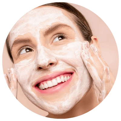 Offrez à votre peau l'attention qu'elle mérite avec nos soins du visage et corps, conçus pour apporter équilibre et éclat naturel à votre beauté.